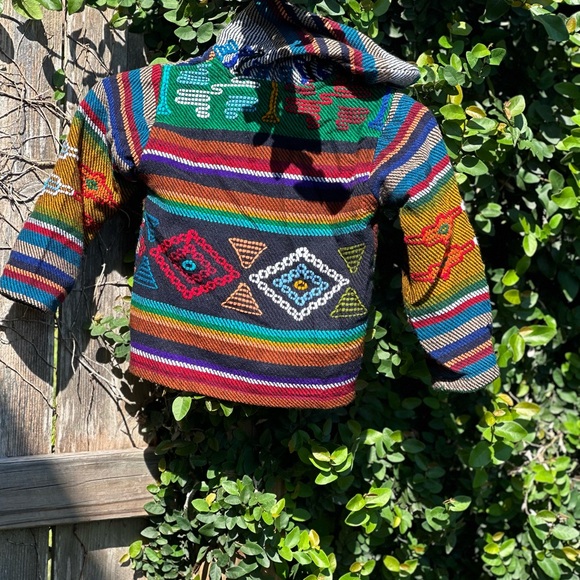 Colorful Patterned Knit Jacket - Picture 2 of 3